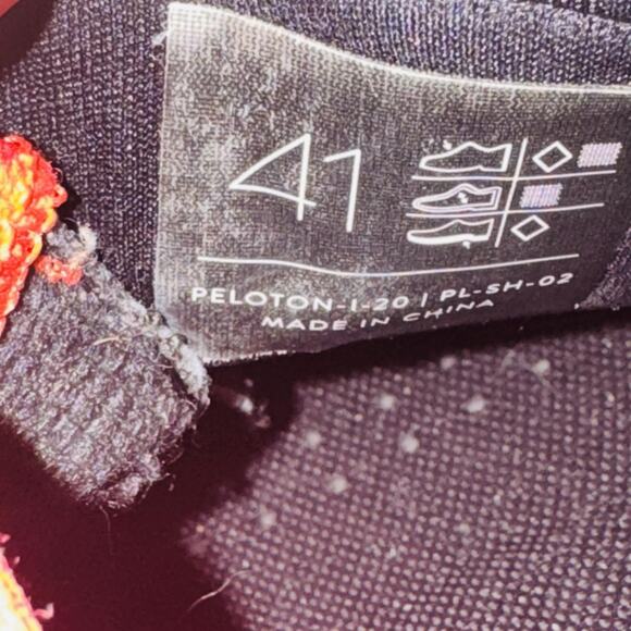 Peloton Shoes Mens 8 Black Cycling Sneaker Look Delta Cleats Ratchet Straps Road - Picture 11 of 12